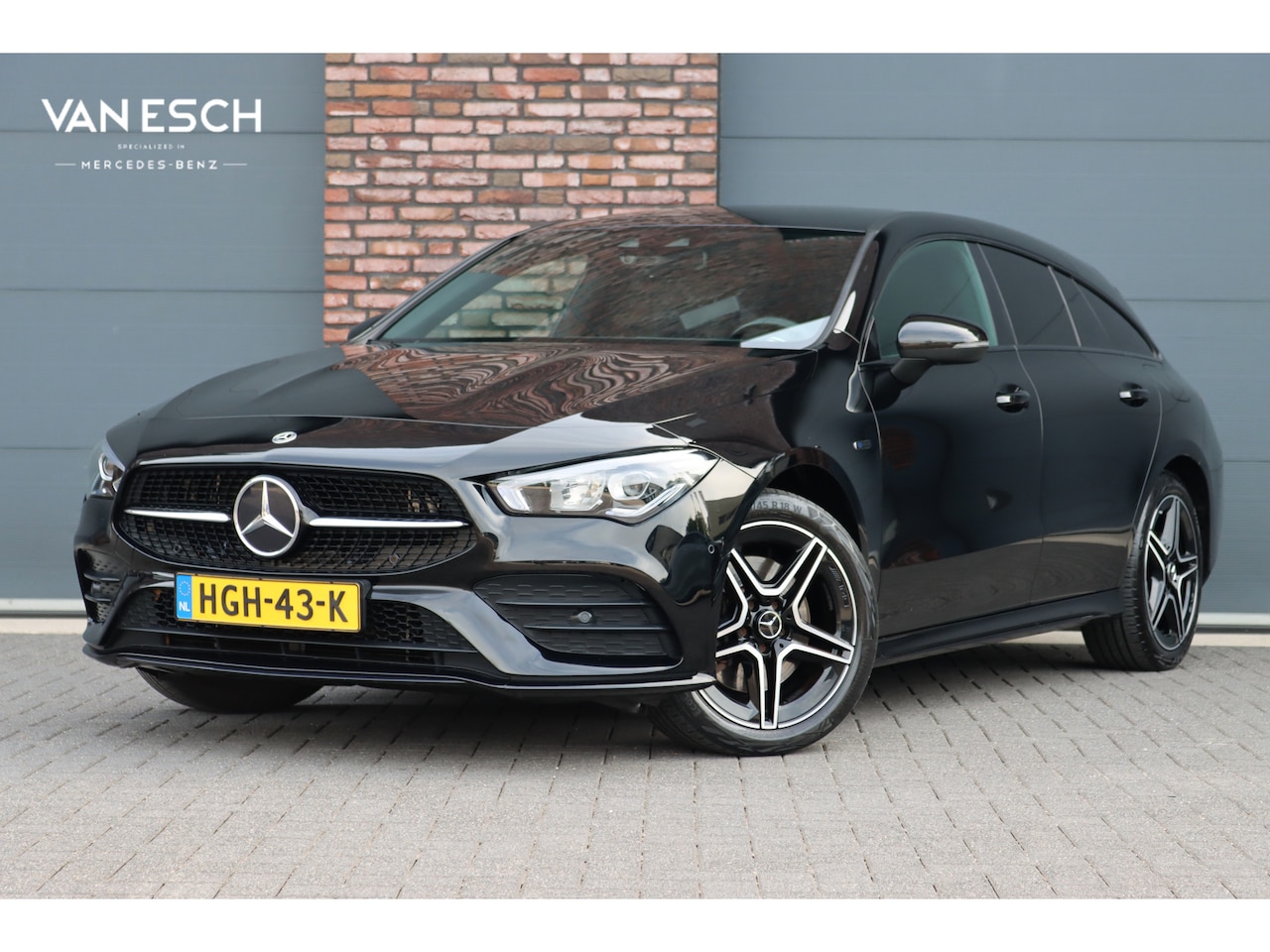 Mercedes-Benz CLA-klasse Shooting Brake - 250 e AMG Line Aut8 | Widescreen | Sfeerverlichting | Camera | Advanced Sound System | Nig - AutoWereld.nl