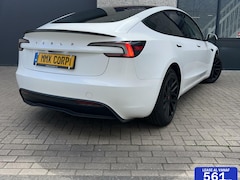 Tesla Model 3 - SR+ Wit HIGHLAND MMX PACK + Trehaak + EAP