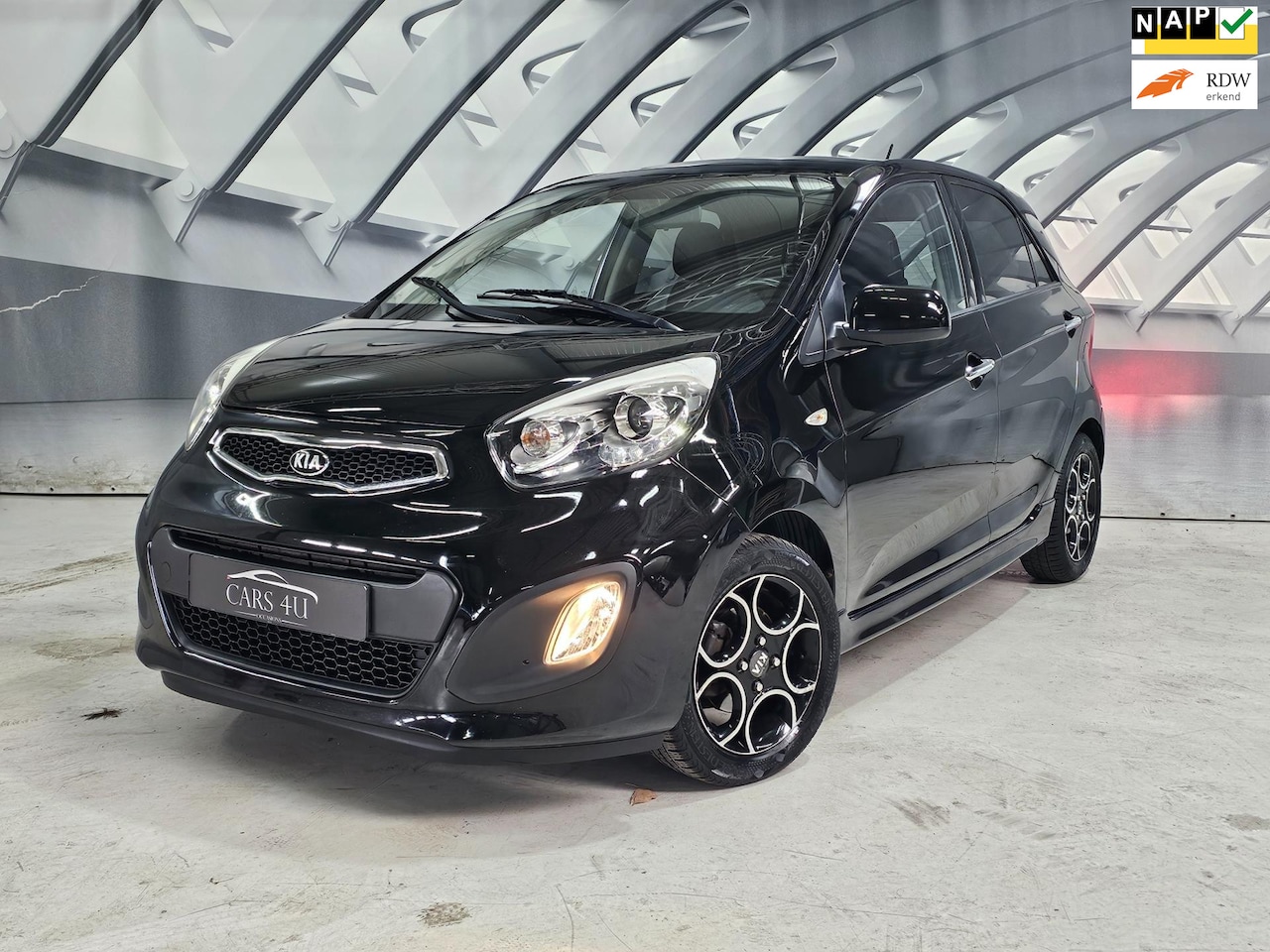 Kia Picanto - 1.2 CVVT World Cup Ed. Executive half leer - AutoWereld.nl