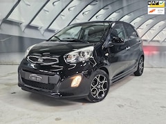 Kia Picanto - 1.2 CVVT World Cup Ed. Executive half leer