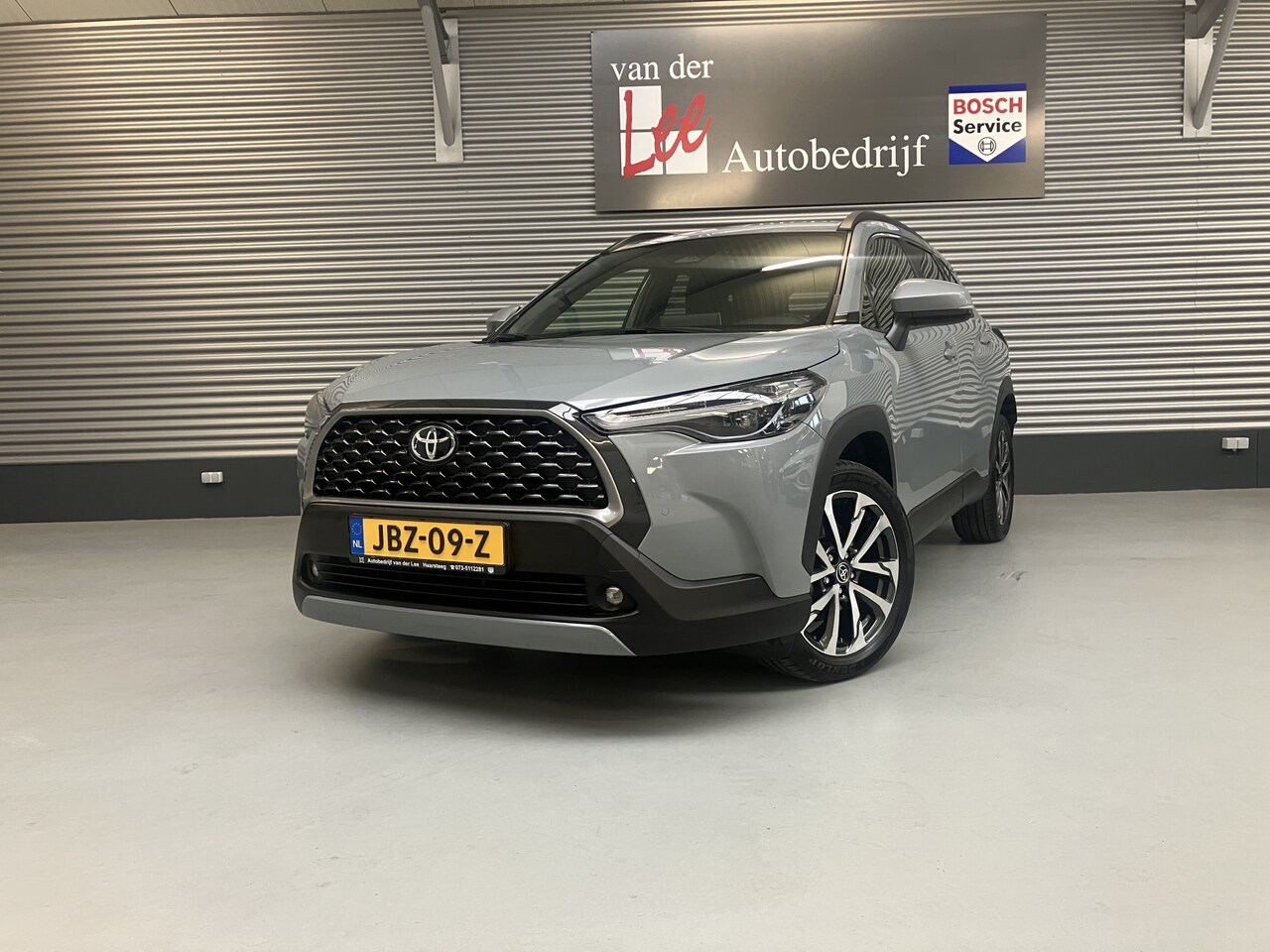Toyota Corolla Cross - HYBR STYLE/NAVI/PDC/DODE HOEK/EL A KLEP/LED/ENZ - AutoWereld.nl