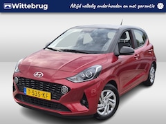 Hyundai i10 - 1.0 Premium | Luxe uitvoering | Navigatie | Camera | TWO TONE Rijklaar prijs