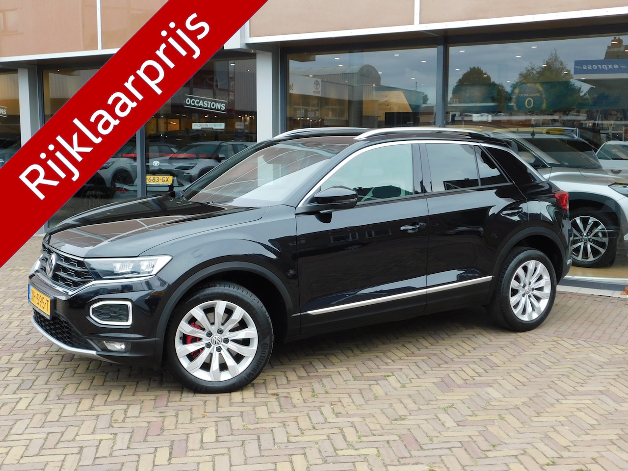 Volkswagen T-Roc - 1.0 TSI Sport | NAVIGATIE | VIRTUAL COCKPIT - AutoWereld.nl