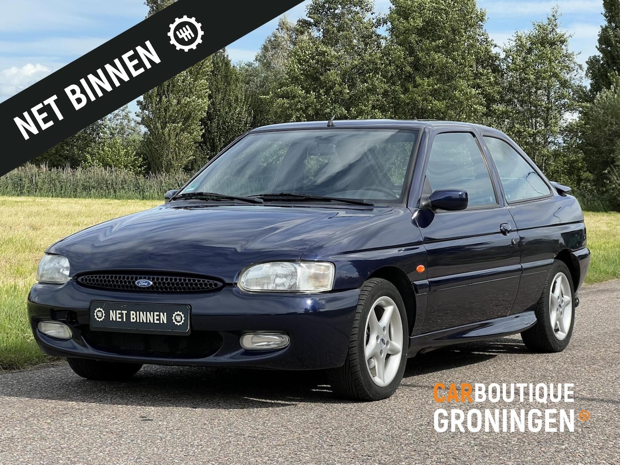 Ford Escort - 2.0 RS 2000 | F1 Edition | RECARO | Nr 117/500 - AutoWereld.nl