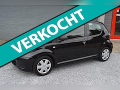 Toyota Aygo - 1.0-12V Access Airco 5Drs Stuurbekrachtiging Jaar Garantie