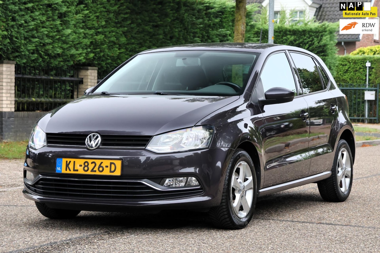 Volkswagen Polo - 1.2 TSI Comfortline | AUTOMAAT | NAVI | AIRCO | CRUISE | NAP | MOOIE GOED ONDERHOUDEN AUTO - AutoWereld.nl