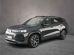 Volkswagen Tayron - R-Line Edition 1.5 TSI eHybrid 272pk DSG Automaat Trekhaak, Panoramadak, Black Style, Adap