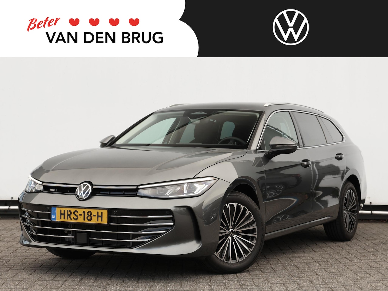 Volkswagen Passat Variant - Elegance Business 1.5 150 pk eTSI | Trekhaak | Stuur- en stoelverwarming | Achteruitrijcam - AutoWereld.nl