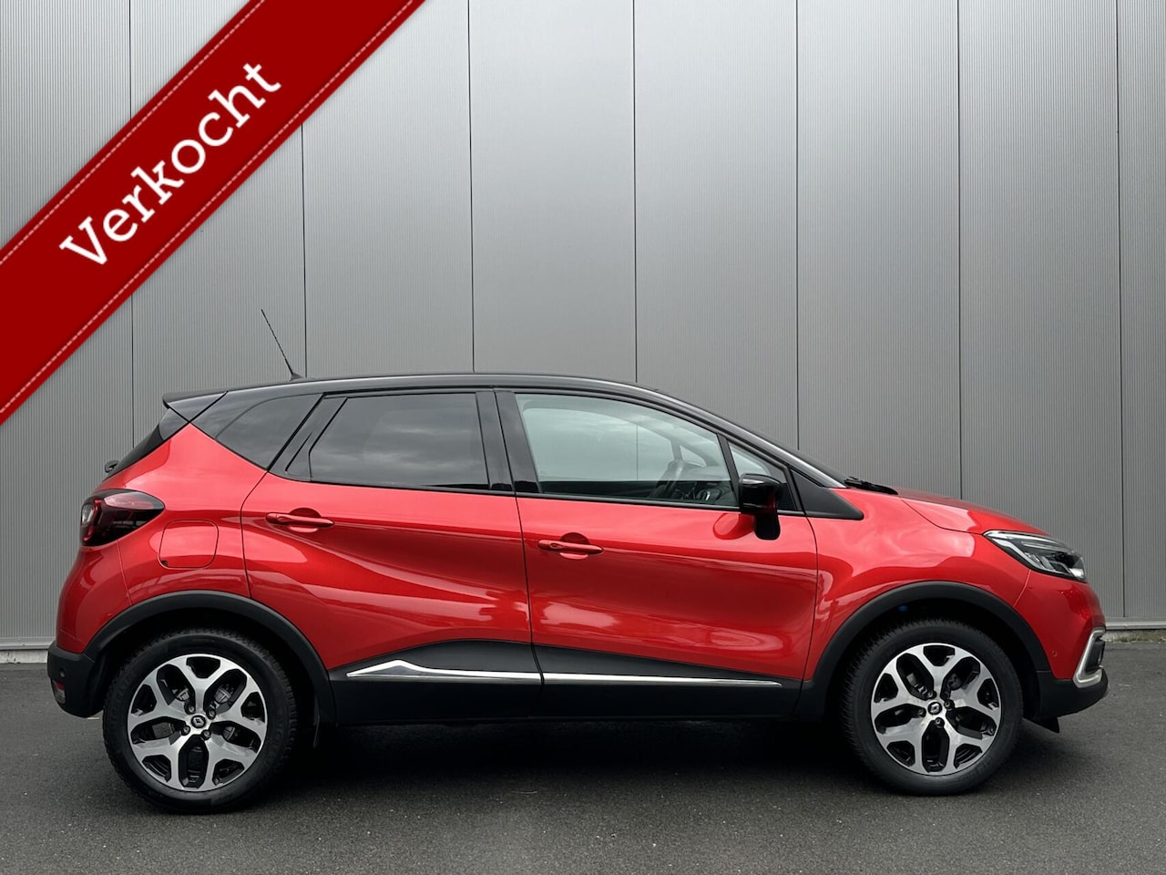 Renault Captur - 0.9 TCe Life|Eerste eigenaar|Trekhaak| - AutoWereld.nl