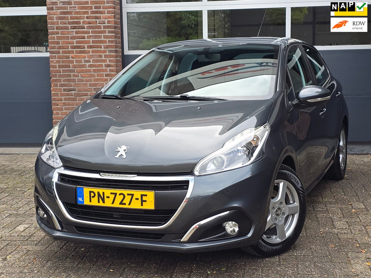 Peugeot 208 - 1.2 PureTech Blue Lion |Navi |Nap |Cruise |PDC - AutoWereld.nl