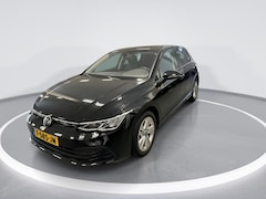 Volkswagen Golf - 1.0 Tsi 110pk Life · Apple/Android Car Play · Navi · P-Sensoren · ACC · Getint Glas · 16''