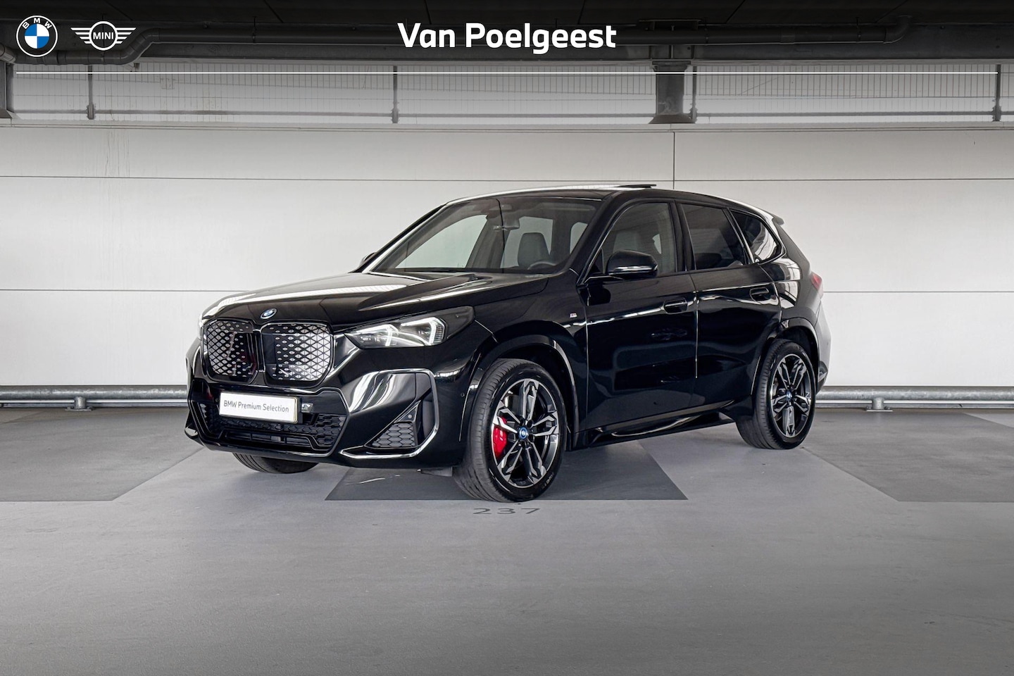 BMW iX1 - eDrive20 67 kWh M-Sport - AutoWereld.nl