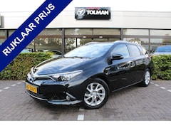 Toyota Auris Touring Sports - 1.8 Hybrid Dynamic | Rijklaar | Trekhaak | Cruise | Clima | Keyless | Navi | Camera | Deal
