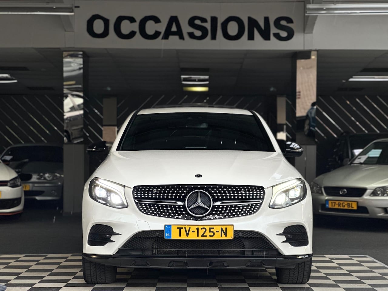 Mercedes-Benz GLC-klasse Coupé - 250 4MATIC Premium Bomvol NAP - AutoWereld.nl