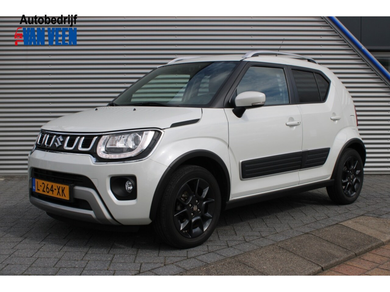Suzuki Ignis - 1.2 SmartHybrid Style | Clima | Camera | Stoelverwarming - AutoWereld.nl