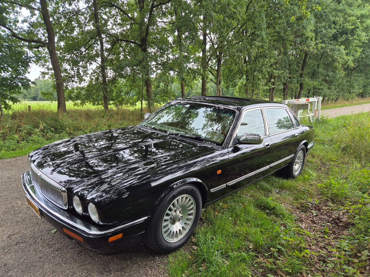 Jaguar XJ - 4.0 Sport Daimler L - AutoWereld.nl