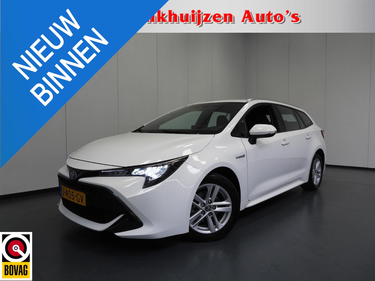Toyota Corolla Touring Sports - 1.8 Hybrid Active NAVI-APP/CLIMA/CAMERA/16"LMV! - AutoWereld.nl