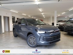 Volkswagen Tiguan - 1.5 TSI E-HYBRID LIFE TREKHAAK/CAMERA/NAVI/CARPLAY/STOELVERW/E-KLEP