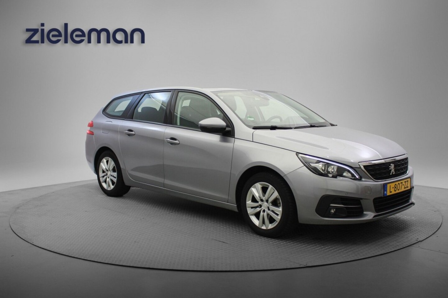 Peugeot 308 - SW 1.2 PureTech Active - Carplay, Cruise, Trekhaak - AutoWereld.nl