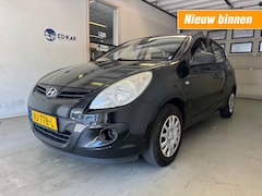 Hyundai i20 - 1.2i ActiveVersion Young GOEDE AUTO APK 1-2026