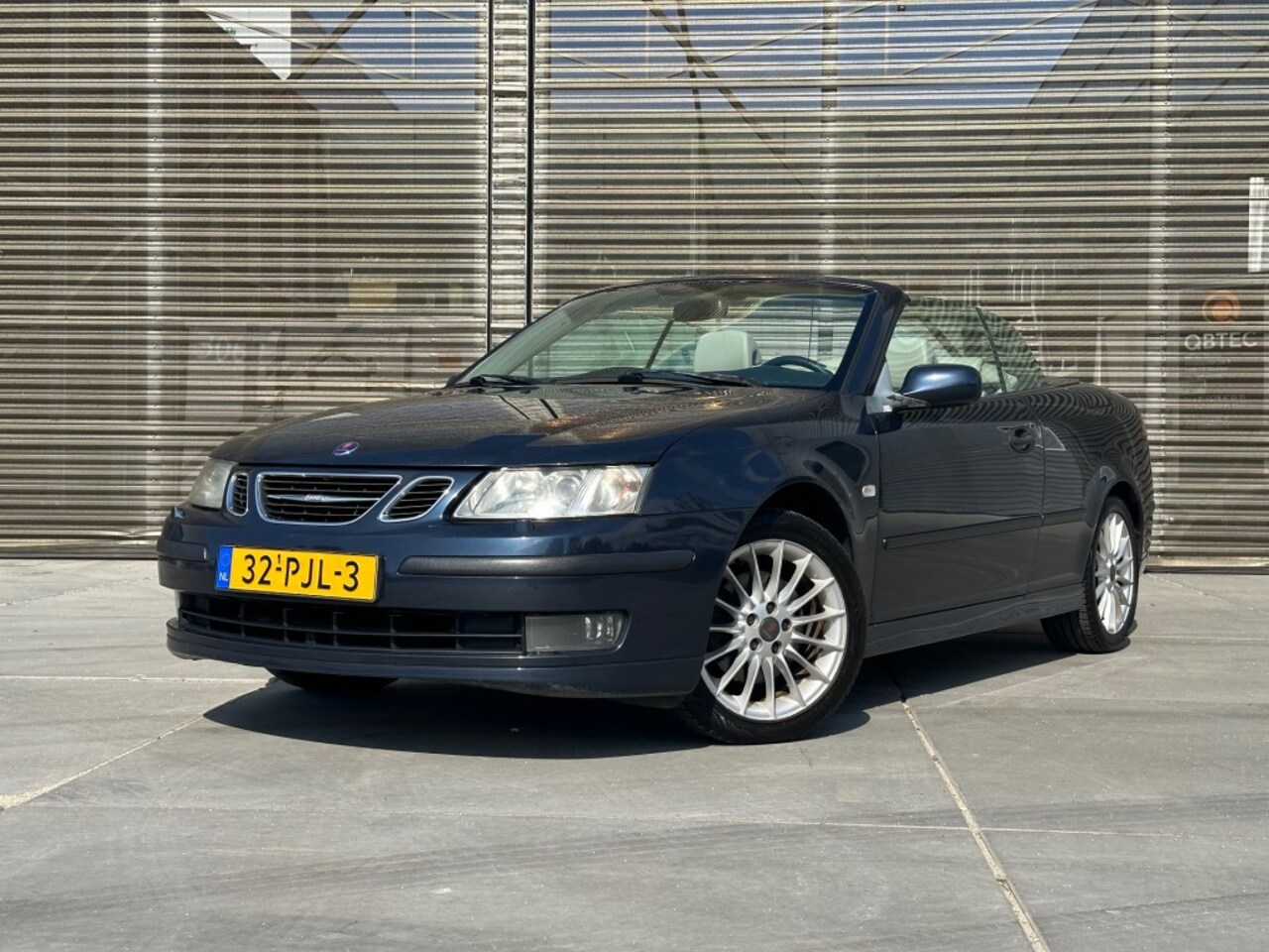 Saab 9-3 Cabrio - CABRIO 2.0T VECTOR LEER/NAVI/LM VELGEN  !! APK 28-6-2026 !! - AutoWereld.nl