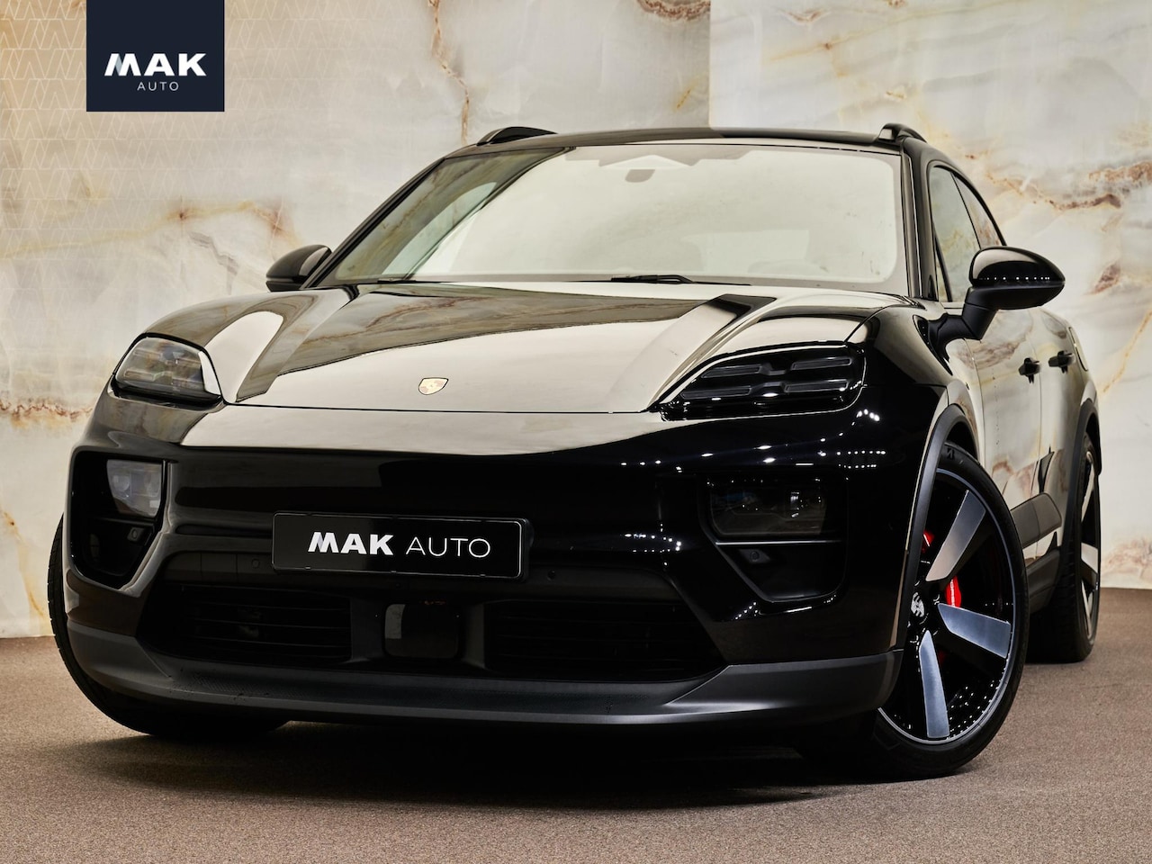 Porsche Macan - 4S, 22'', pano, tr.haak, surround view, Bose, luchtv., privacy - AutoWereld.nl