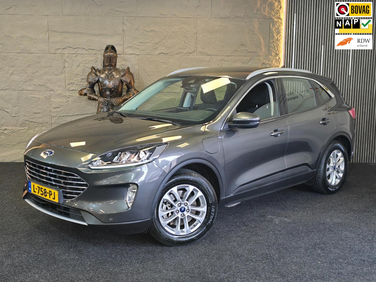 Ford Kuga - 2.5 PHEV Titanium|GARANTIE|NAP|AUTOMAAT|TREKHAAK|CARPLAY|NAVI|CRUISE - AutoWereld.nl