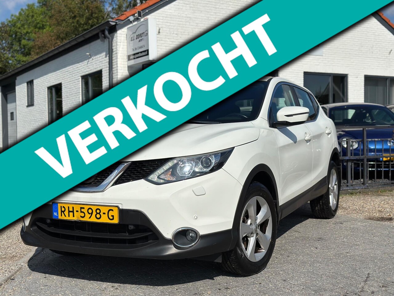 Nissan Qashqai - 1.2 N-Vision nette staat ! - AutoWereld.nl