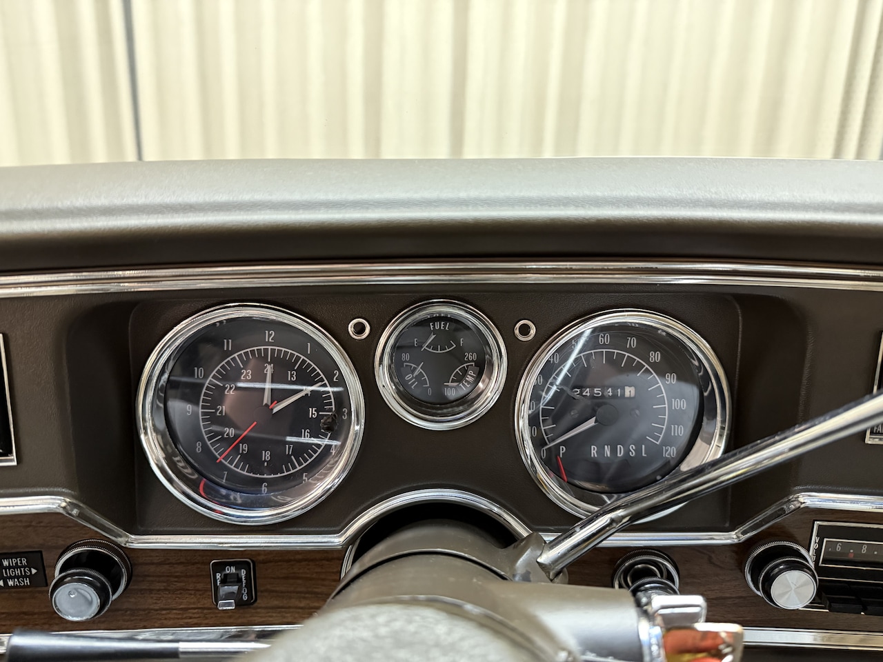 pontiac-le-mans-4th-gen-origineel-nl-nap-airco-elektr-bank-vinyl-top-hessing-geleverd-uniek.jpg