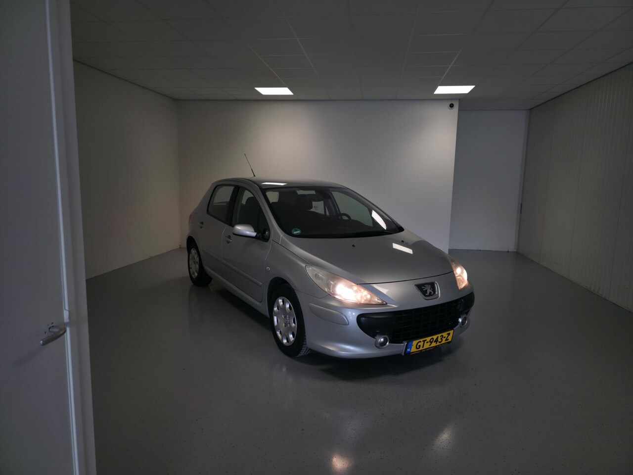 Peugeot 307 - 1.6-16V XS | APK | Cruise - AutoWereld.nl
