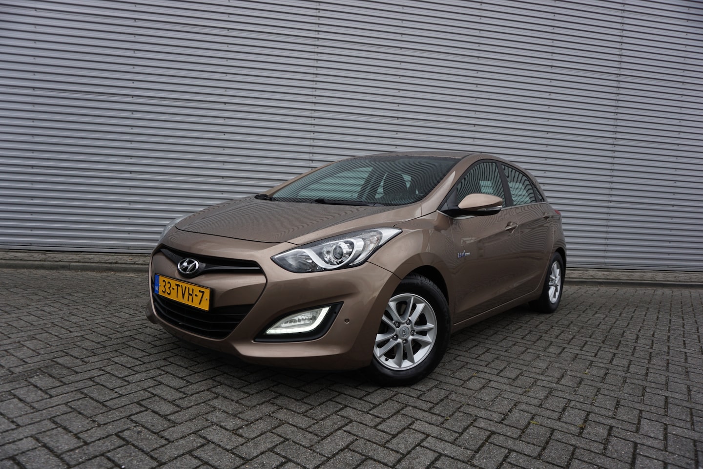 Hyundai i30 - 1.6 GDI i-Vision Airco / Navi / Cruise / Parkeers. / Elektr. ramen / Camera / NAP - AutoWereld.nl