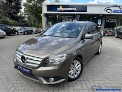 Mercedes-Benz B-klasse - B180 Automaat BlueEfficiency Navi|Bluetooth|Trekhaak|Stoelverw|Allseason