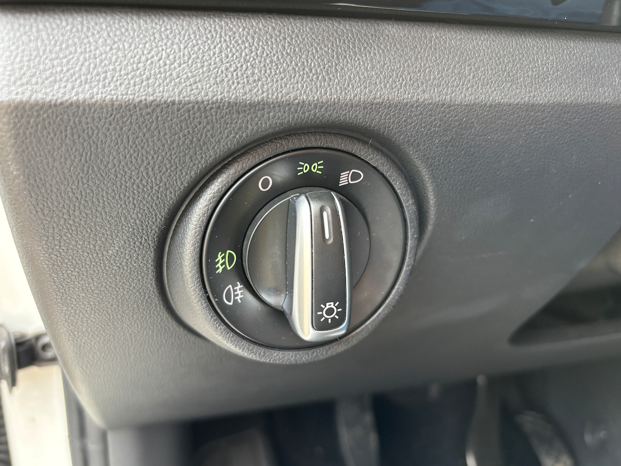 Volkswagen Up! - 1.0 high up! BlueMotion | Org-NL auto. Panorama-schuifdak. 1e eig. Cruise. Airco.
