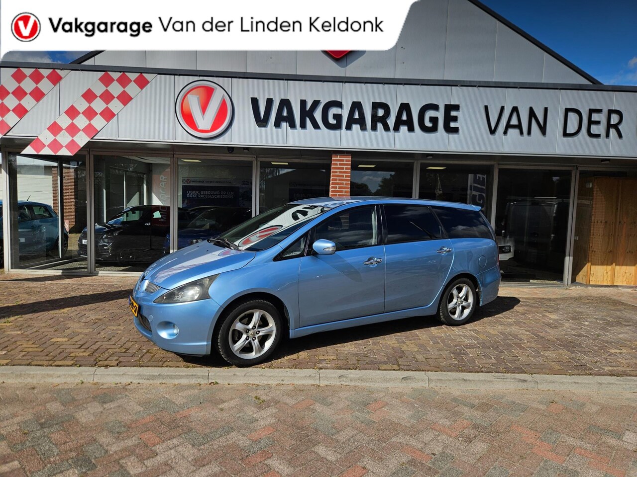Mitsubishi Grandis - 2.4-16V Intense 2.4-16V Intense - AutoWereld.nl