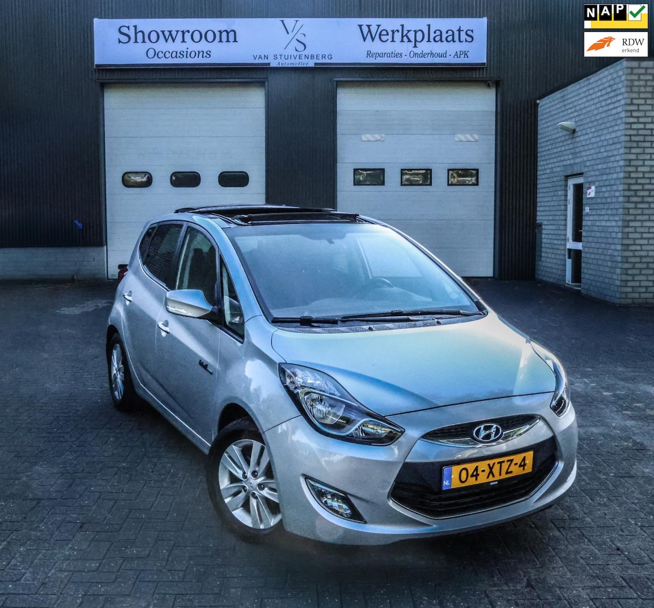 Hyundai ix20 - 1.4i i-Vision PANORAMADAK DEALER OH CRUISE - AutoWereld.nl