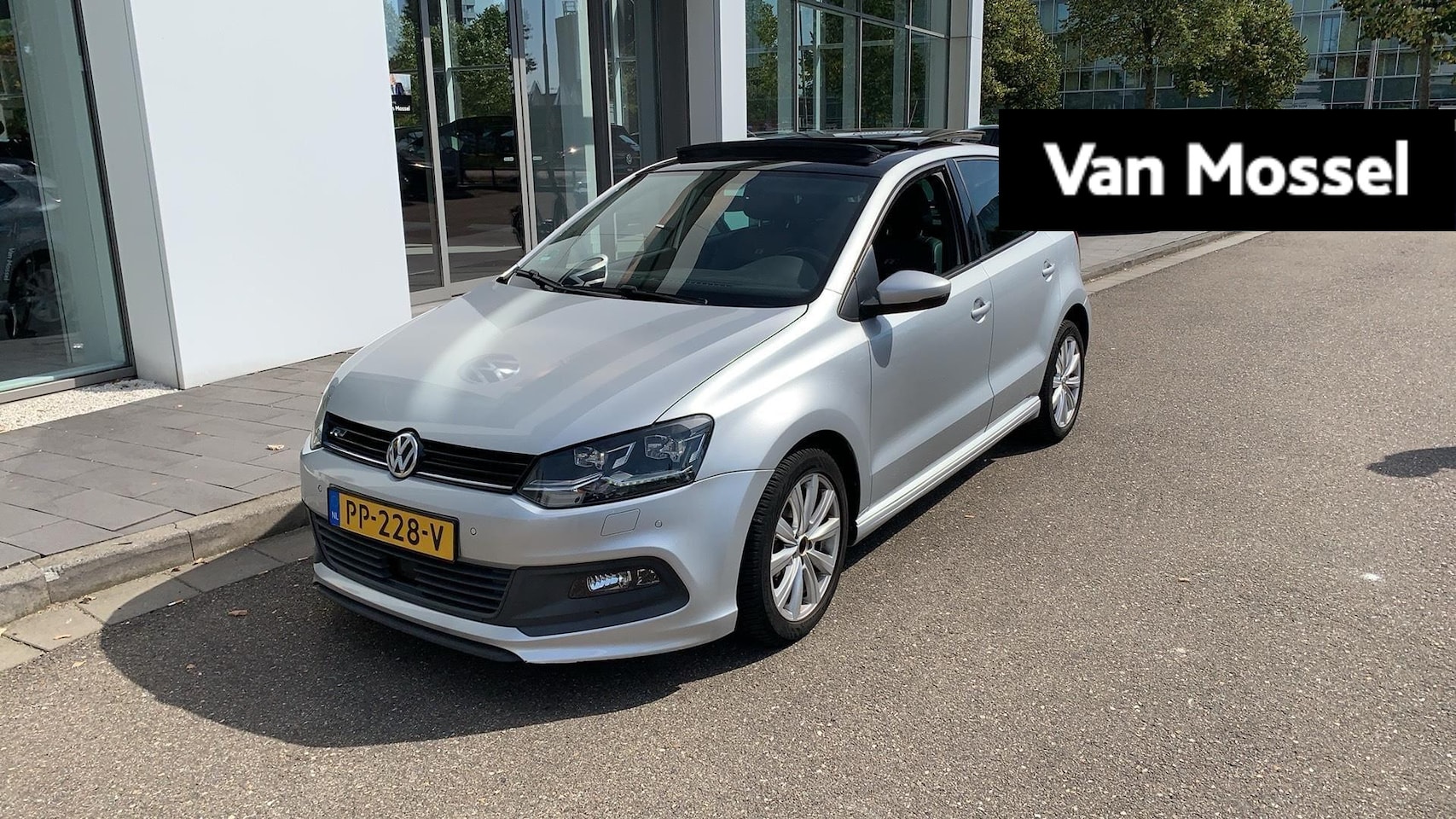 Volkswagen Polo - 1.2 TSI Comfortline Business R 90 PK | WORDT VERWACHT | - AutoWereld.nl