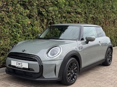 MINI Cooper - 1.5 Camden Edition HuD CarPlay