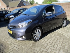 Toyota Yaris - 1.3 16V VVT-I 5DR Dynamic Pano Clima
