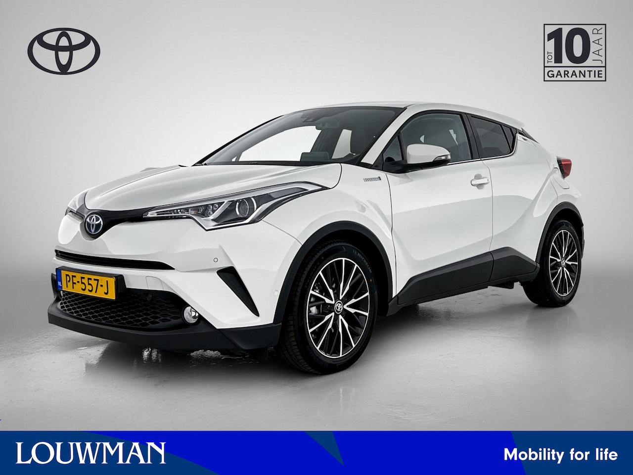 Toyota C-HR - 1.8 Hybrid Executive | Navigatie | Parkeersensoren | - AutoWereld.nl