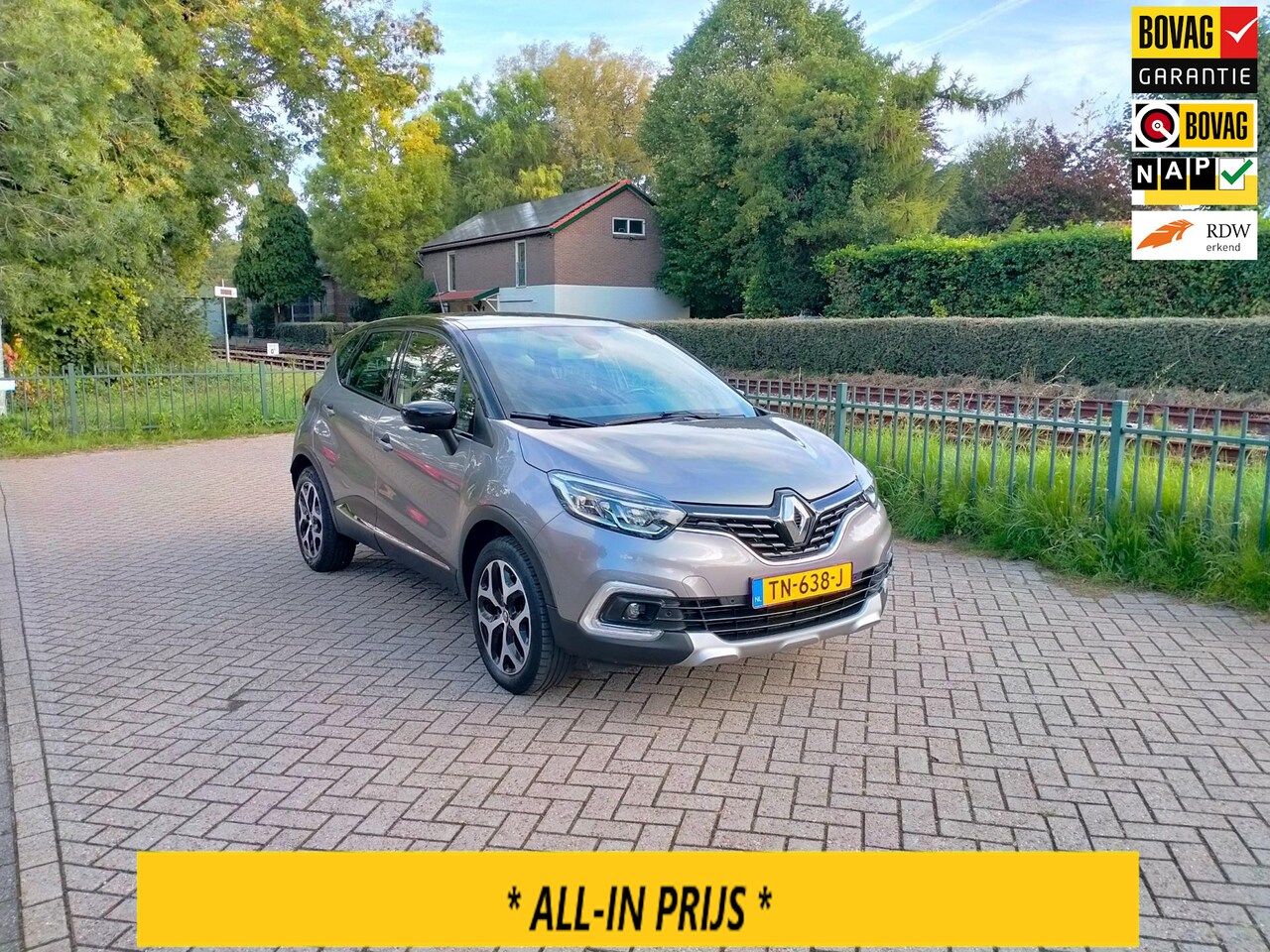 Renault Captur - 0.9 TCe Intens Lage KM Airco Navi ALLINPRIJS - AutoWereld.nl