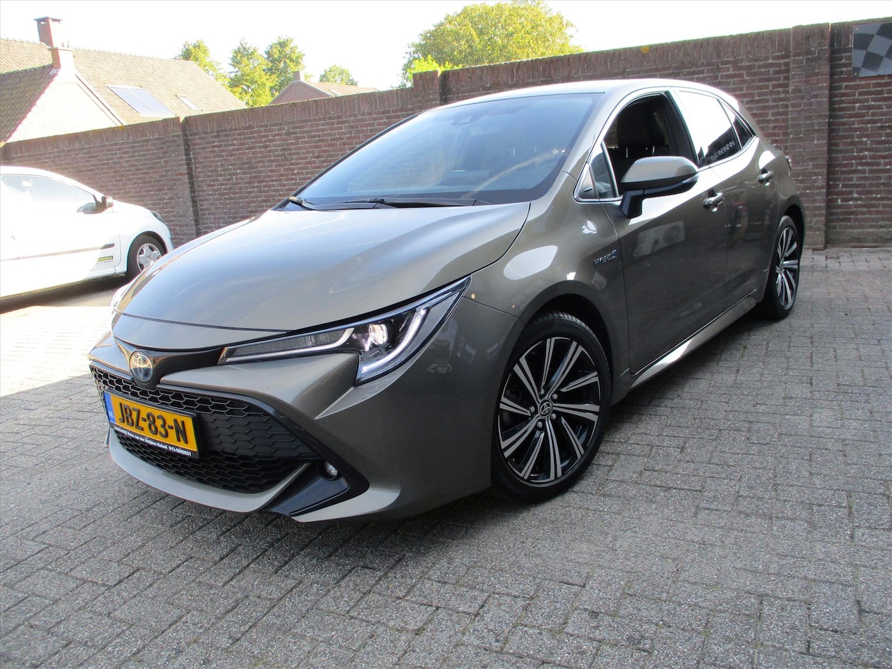 Toyota Corolla - 1.8 Hybrid 122pk CVT Business - AutoWereld.nl