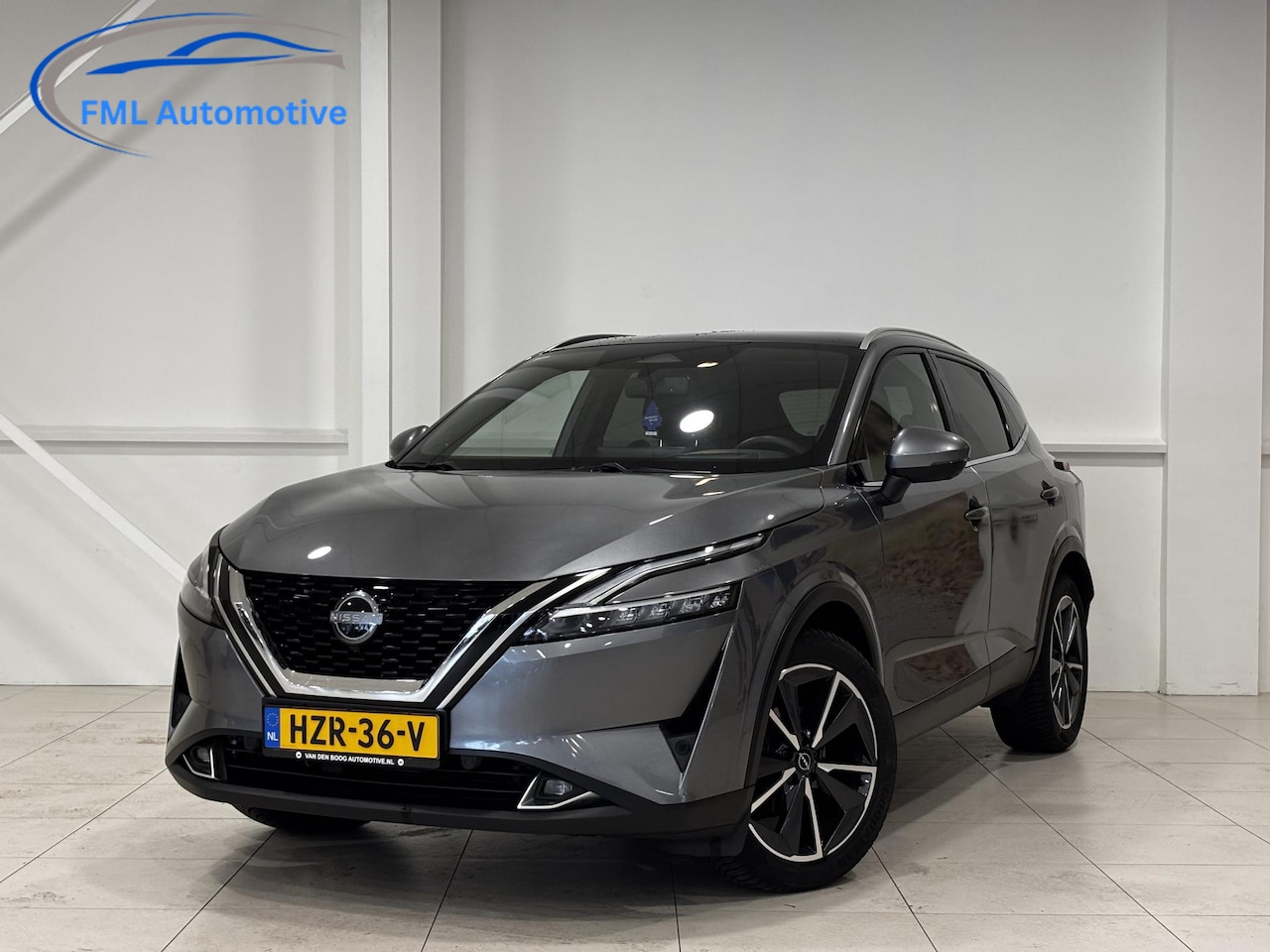 Nissan Qashqai - 1.3 MHEV Xtronic Business Executive | Automaat | Hoge instap | Panorama dak | Navigatie - AutoWereld.nl