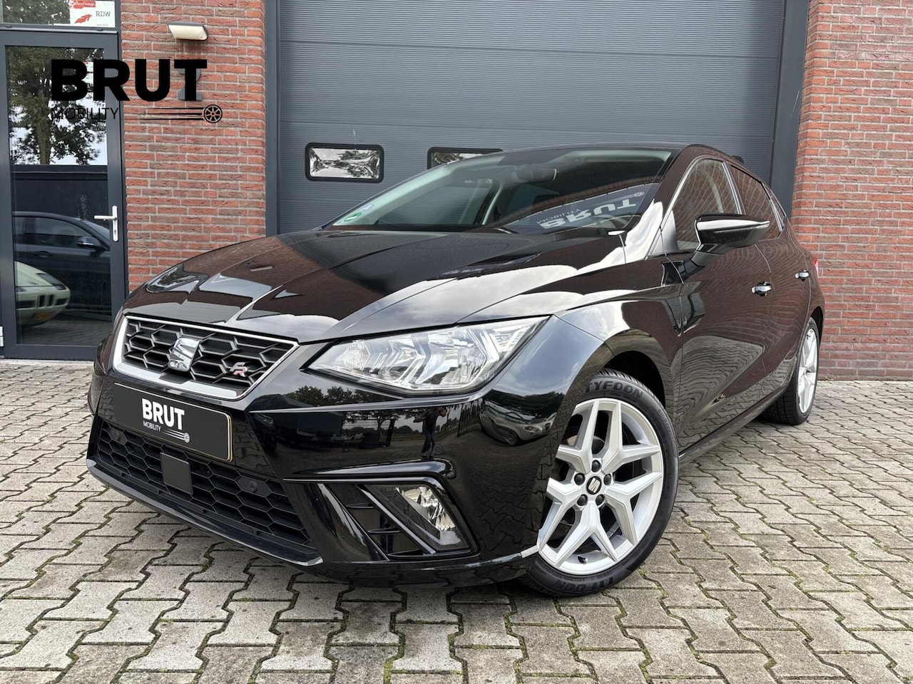 SEAT Ibiza - FR 1.0 TSI Business Intense|Navigatie|CarPlay| - AutoWereld.nl