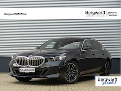 BMW 5-serie - 520i M-Sport - Pano - Driving Ass Plus - Harman Kardon - Stoelventilatie