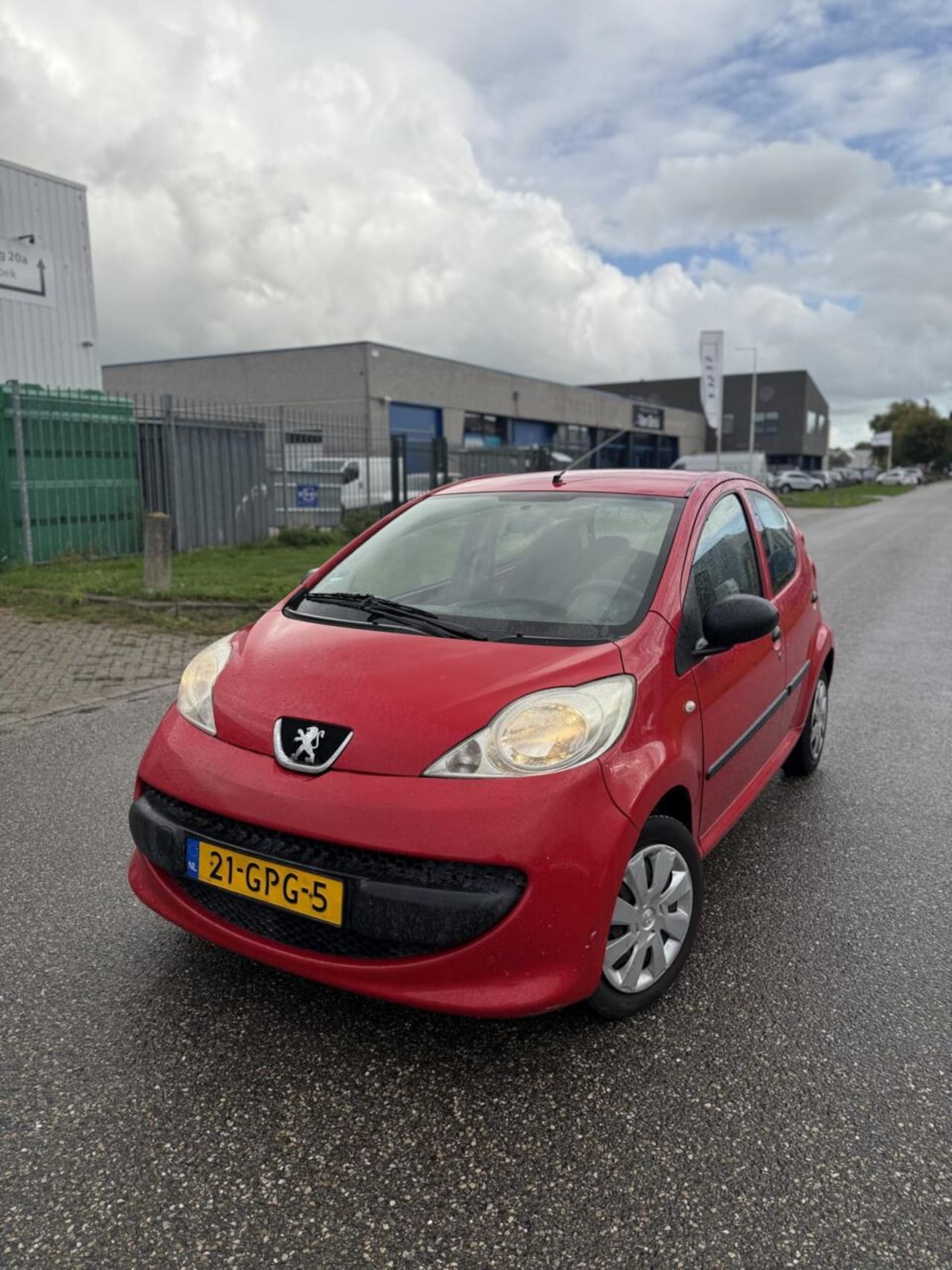 Peugeot 107 - 1.0-12V 5-deurs Zeer nette auto Nieuwe APK/Beurt - AutoWereld.nl