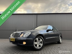 Mercedes-Benz E-klasse - 200 K. Elegance Automaat | ACC | Navi | PDC V+A | NL Auto | Trekhaak | Prachtauto