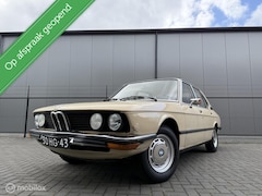 BMW 5-serie - 518 1975 Beige | Orig NL | Weinig KM | APK 2026