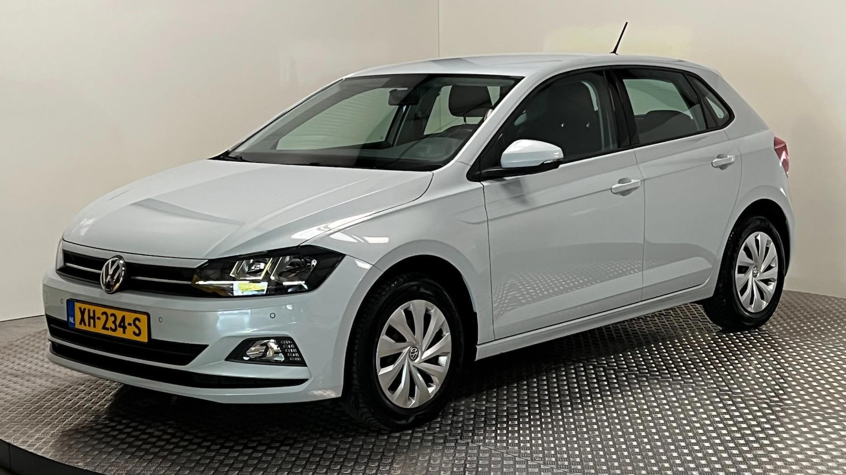 Volkswagen Polo - 1.0 TSI Comfortline Nederlandse Auto benzine navigatie parkeersensoren adaptief - AutoWereld.nl