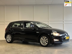 Volkswagen Golf - 2015 / Navi / Cruise / TSI / Comfortline