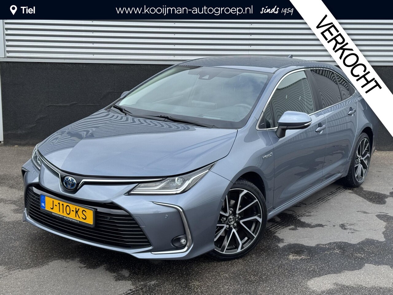 Toyota Corolla - 1.8 Hybrid Executive Zeer nette auto, navigatie, dodehoek detectie, camera, keyless, stoel - AutoWereld.nl